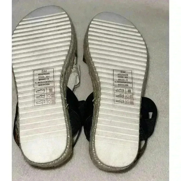 Pierre Dumas Low Platform Strappy Sandal - Picture 3 of 8